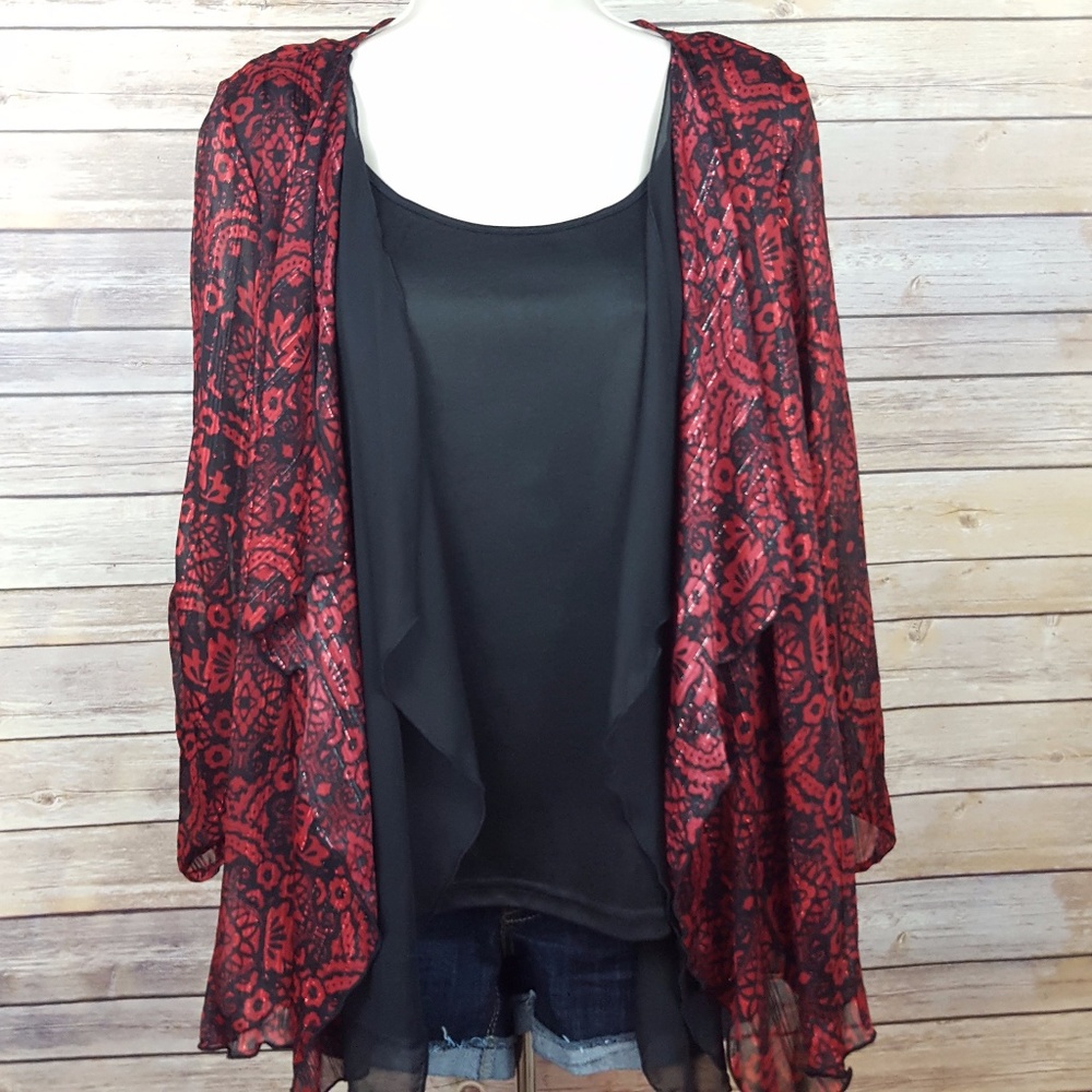 Zac & Rachel red/black flowy layered look